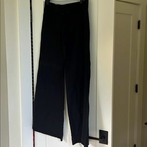 Krisa Black Wide leg linen pant